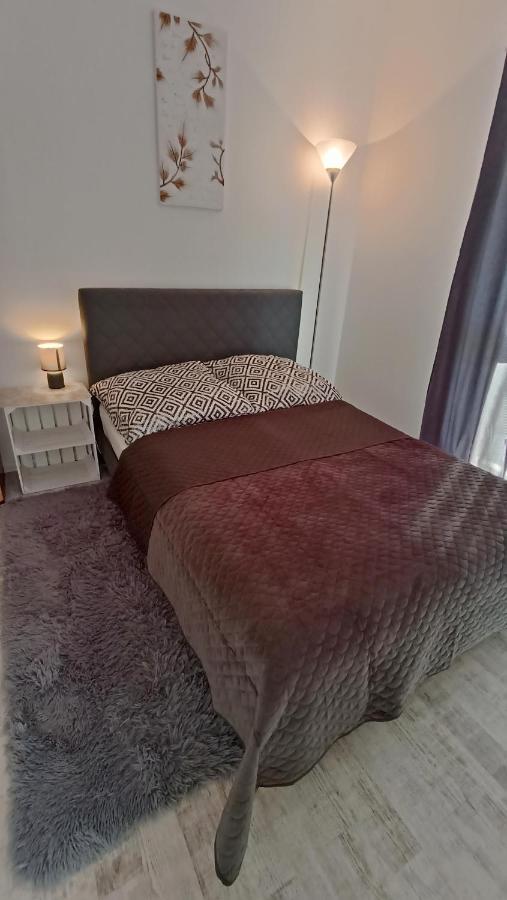 Apartament na Kruczej Lubiń Zewnętrze zdjęcie